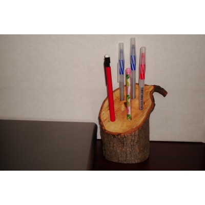 Pencil / brushes holder